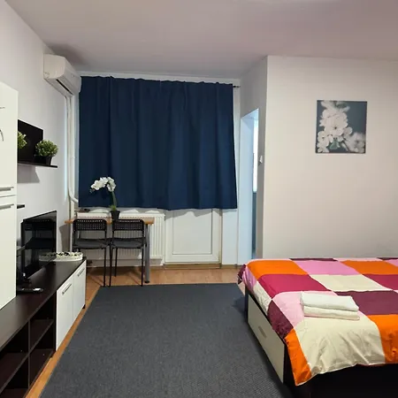 Apartment Park Mall *