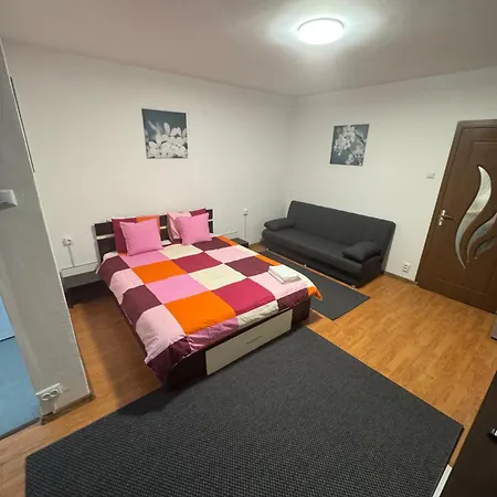 Park Mall Apartment Bucharest