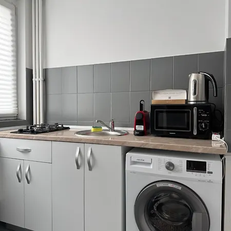 Park Mall * Bucureşti